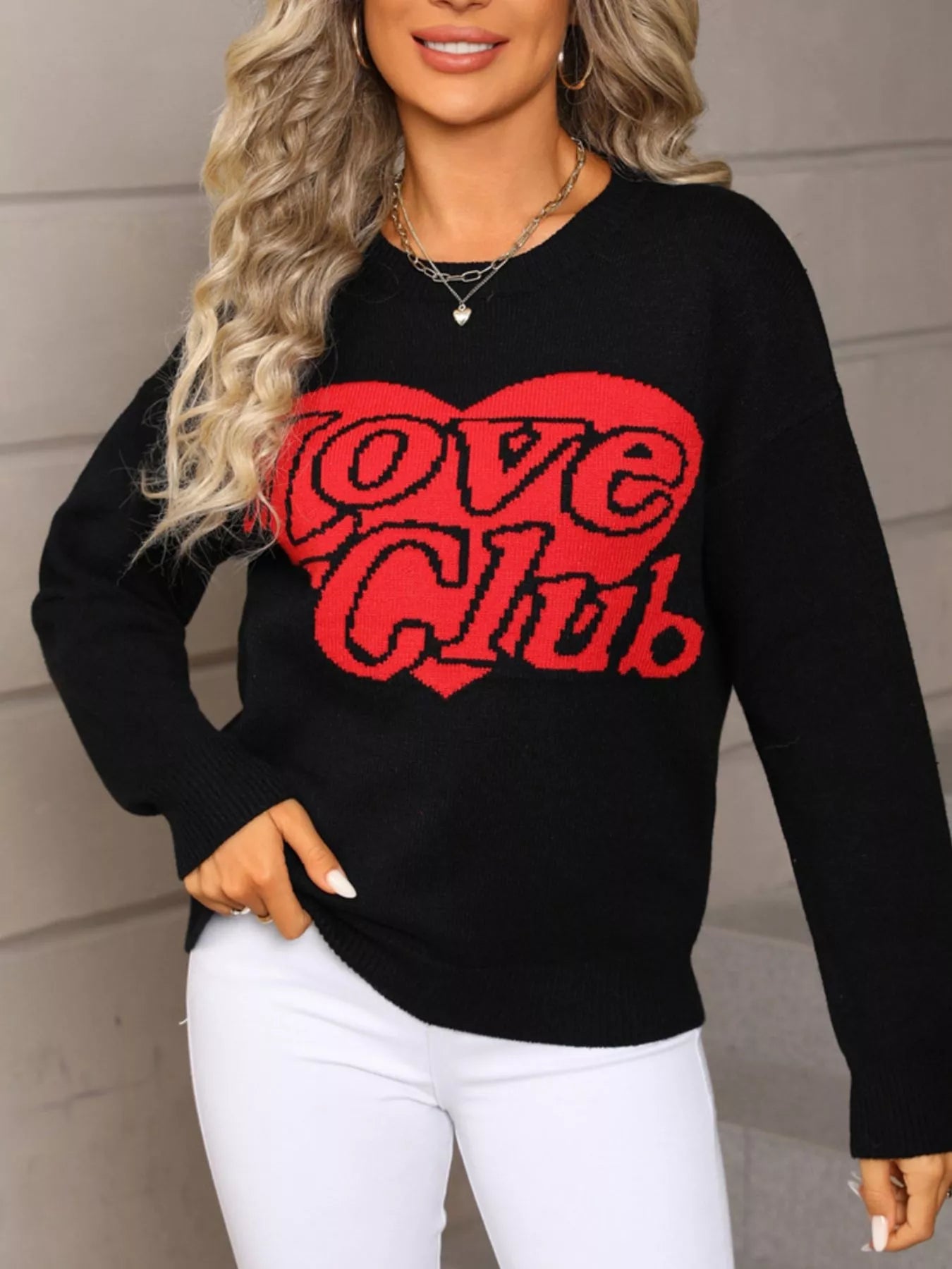 Love Club Heart Graphic Knit Sweater – Valentine’s Day Edition - Livirosa Shop