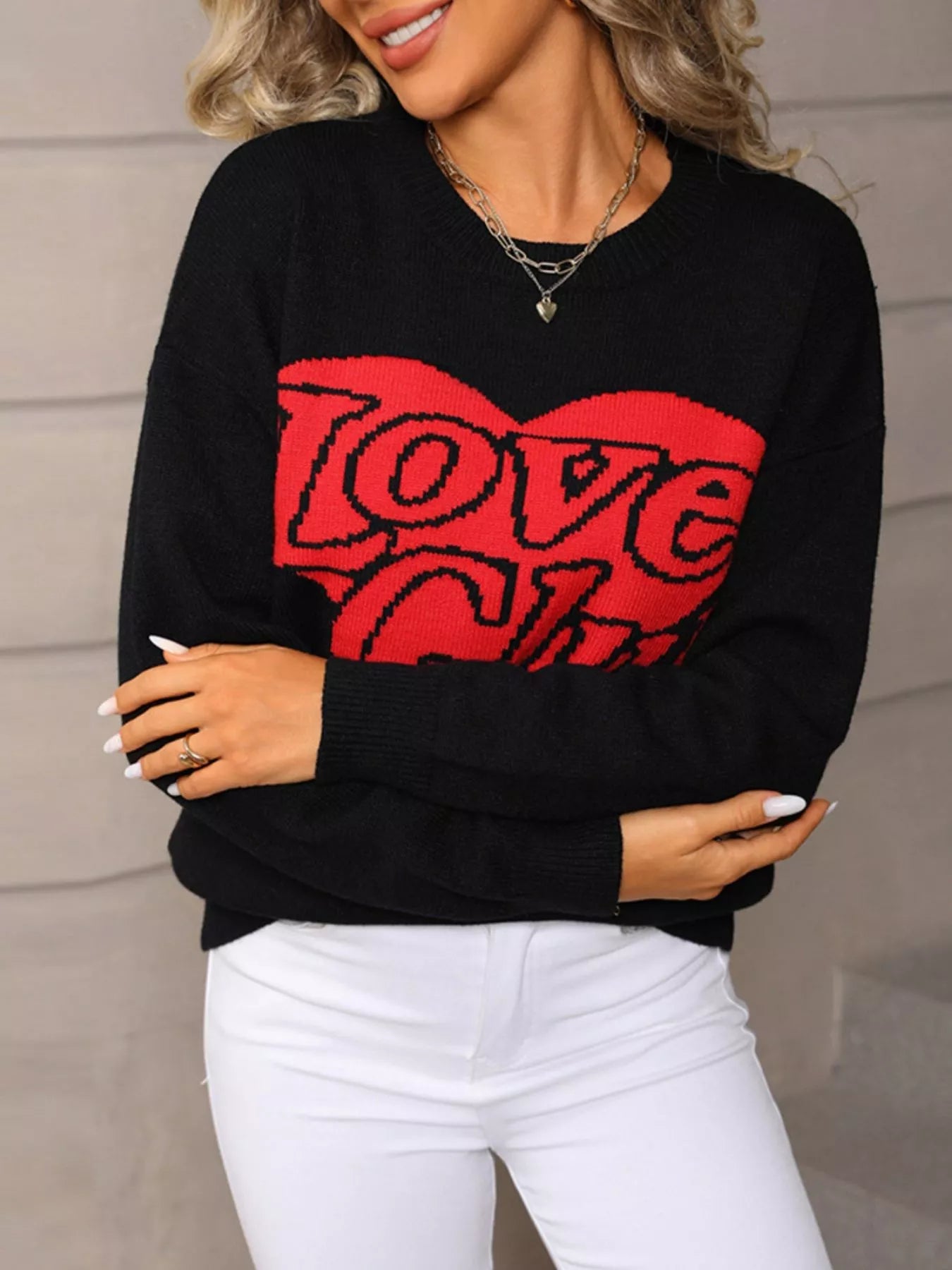Love Club Heart Graphic Knit Sweater – Valentine’s Day Edition - Livirosa Shop